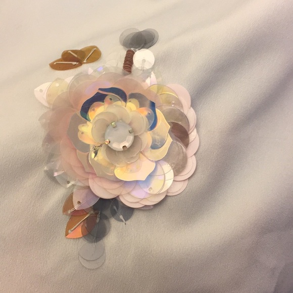 LC Light Blue‎ Sleeveless Blouse - Picture 2 of 6